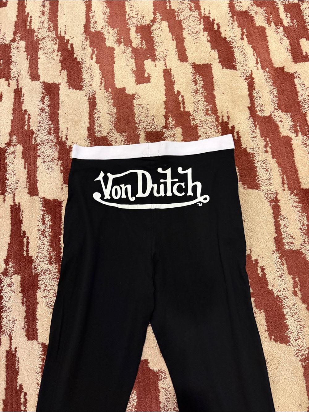 Von Dutch Black Leggings with White Logo Waistband..size XL..tags on